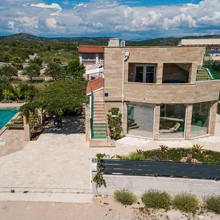 With Swimming Pool Bogdanovici, - 23394 * Šibenik