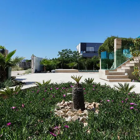 With Swimming Pool Bogdanovici, - 23394 * Šibenik