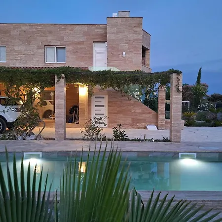 With Swimming Pool Bogdanovici, - 23394 *