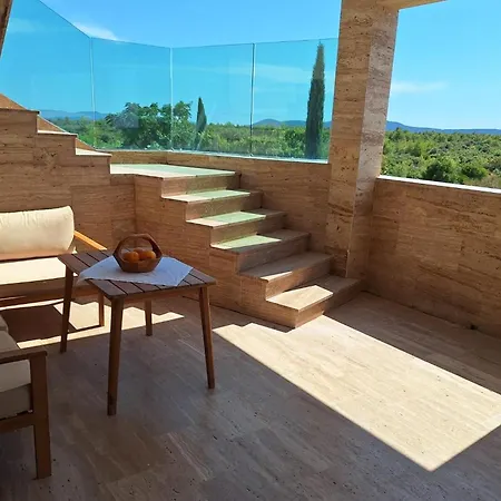 With Swimming Pool Bogdanovici, - 23394