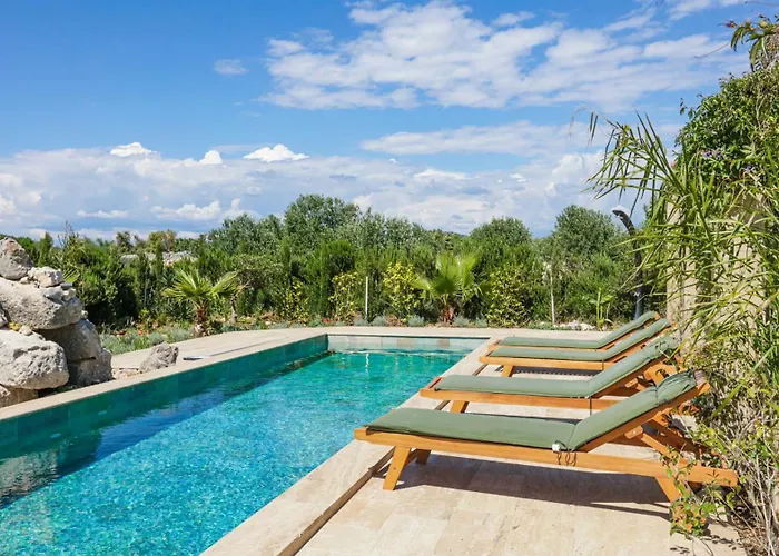 Appartamento With Swimming Pool Bogdanovici, - 23394 *