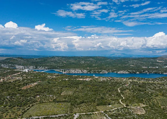 Appartamento With Swimming Pool Bogdanovici, - 23394