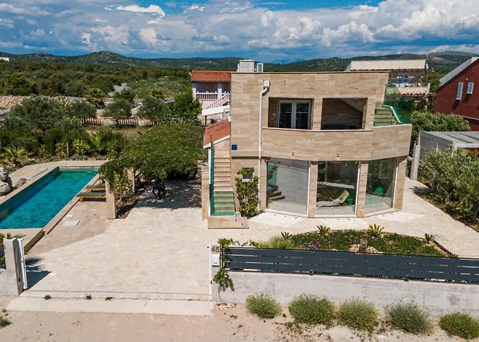 With Swimming Pool Bogdanovici, - 23394 * Šibenik