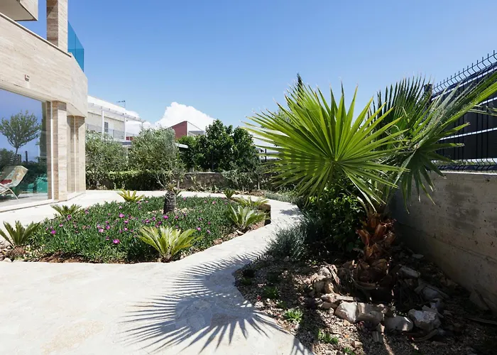 With Swimming Pool Bogdanovici, - 23394 Appartement